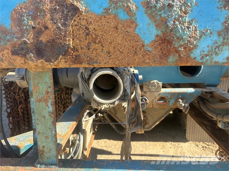 Peterbilt 367 8x6 Sleeper Water Truck (Inoperable) Wassertanker