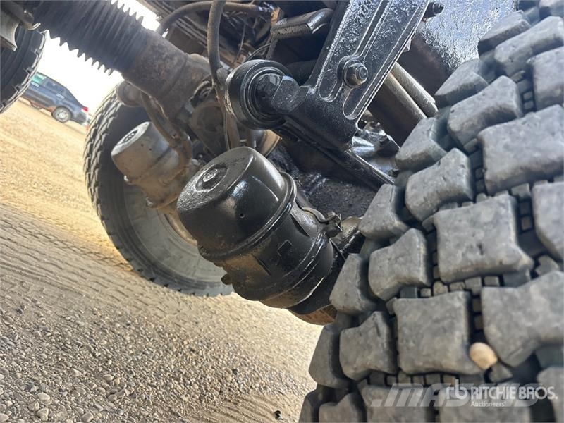 Peterbilt 367 8x6 Sleeper Winch Truck Evakuators ar manipulatoru
