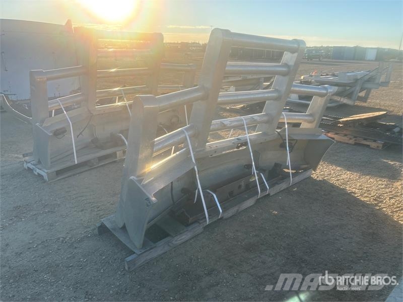 Peterbilt 367 Roo Bumper - Fits Truck معدات النقل - غير ذلك