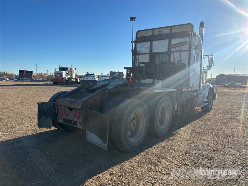 Peterbilt 367 T/A Sleeper Winch Truck Vyprošťovací vozidla