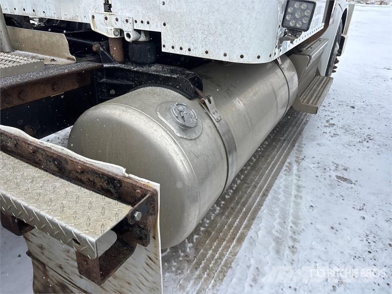Peterbilt 377 Dragbilar