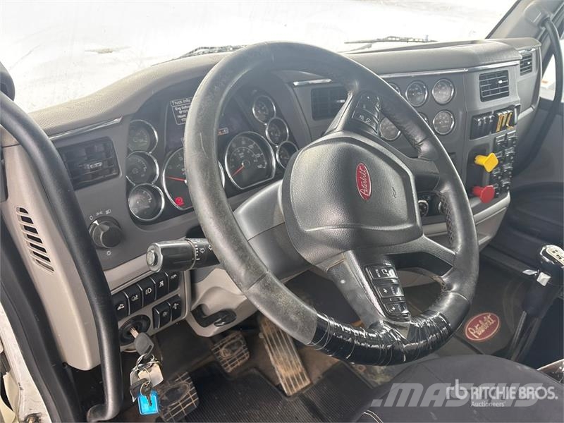 Peterbilt 377 Damperli kamyonlar