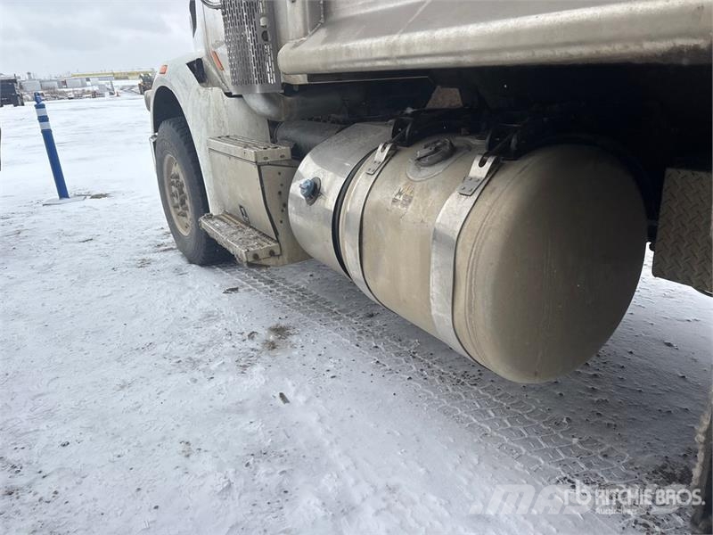Peterbilt 377 Damperli kamyonlar