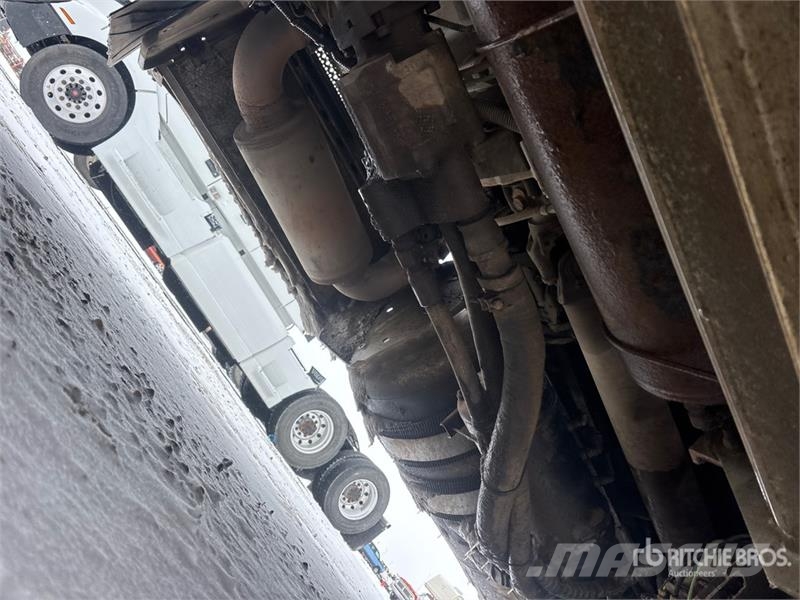 Peterbilt 377 Damperli kamyonlar
