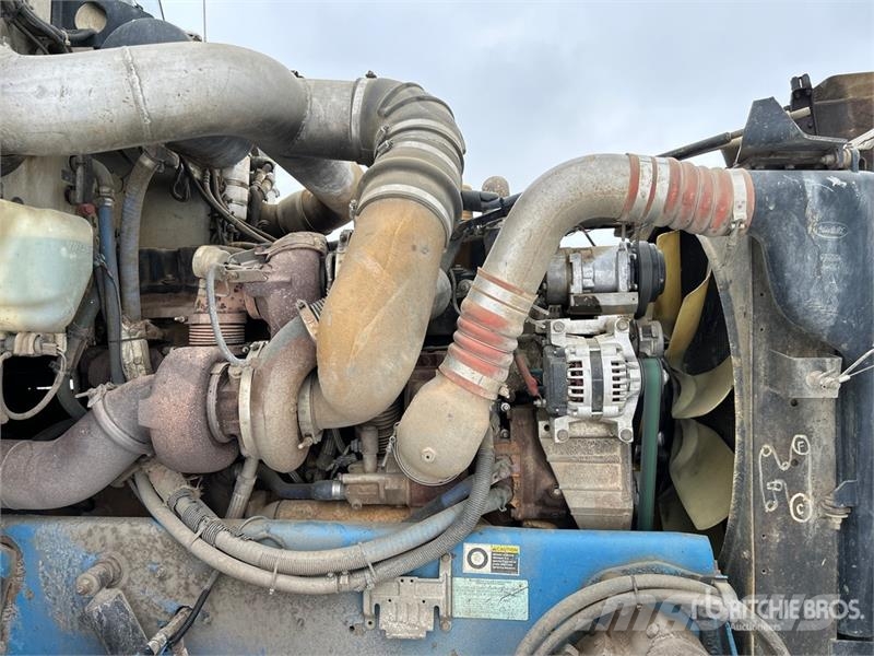 Peterbilt 378 Tovornjaki z žerjavom