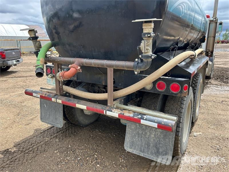 Peterbilt 378 Veepaagiga autod