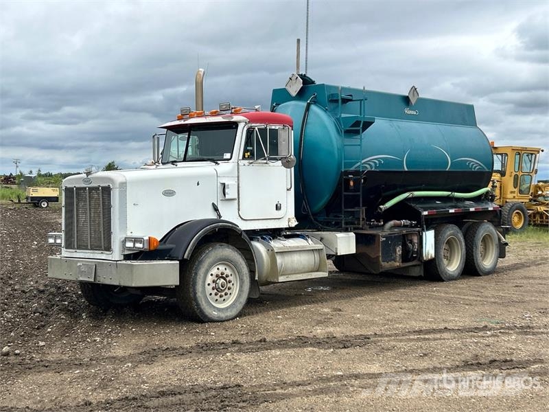 Peterbilt 378 Veepaagiga autod