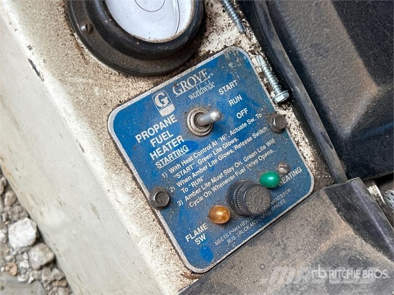 Peterbilt 378 Tovornjaki z žerjavom