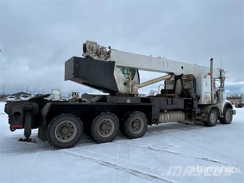 Peterbilt 378 Tovornjaki z žerjavom