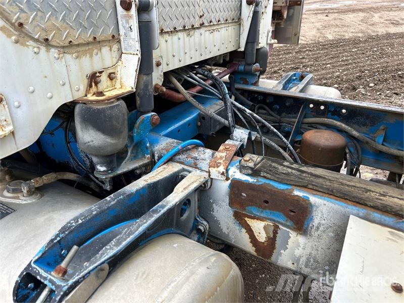 Peterbilt 378 Veepaagiga autod