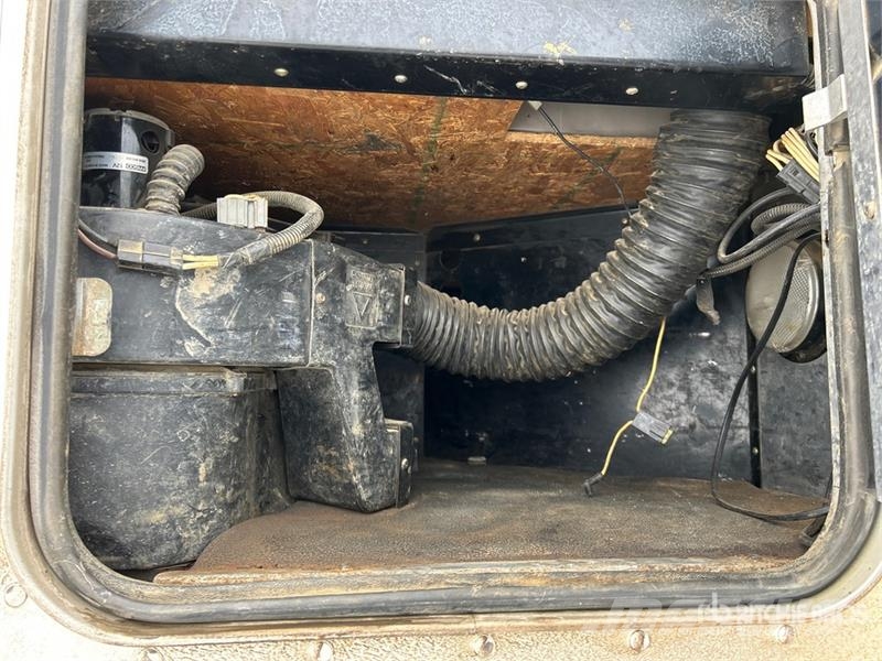 Peterbilt 378 Tovornjaki z žerjavom