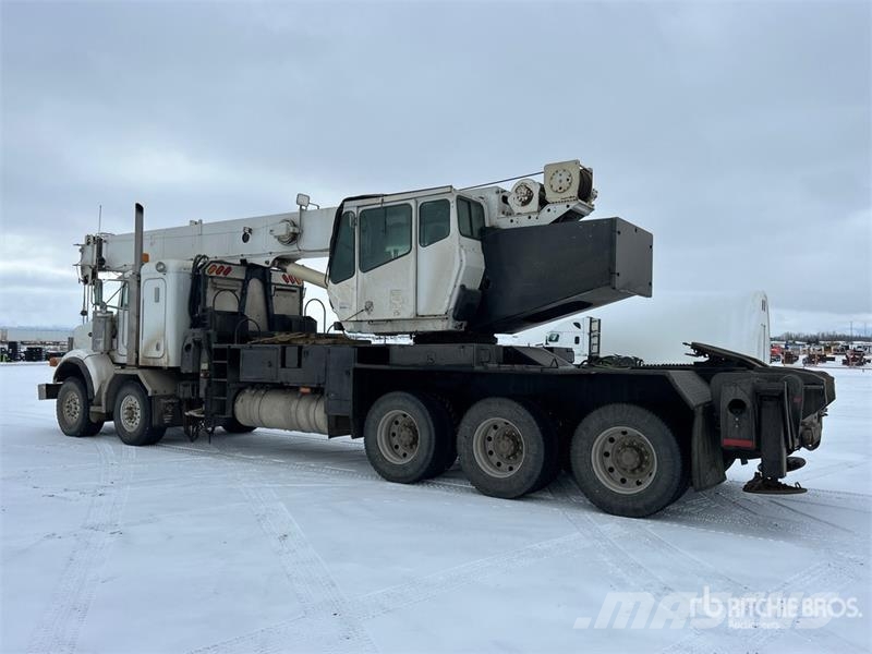Peterbilt 378 Tovornjaki z žerjavom