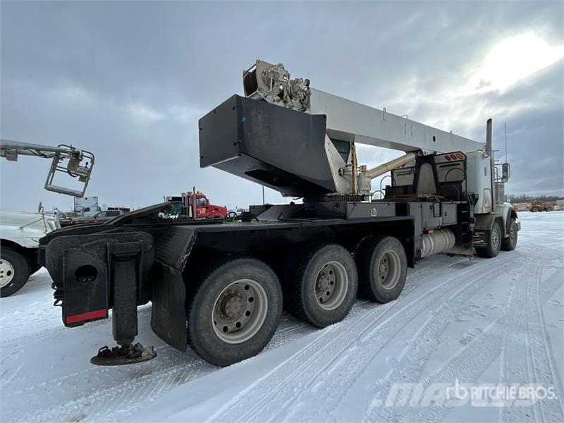 Peterbilt 378 Tovornjaki z žerjavom