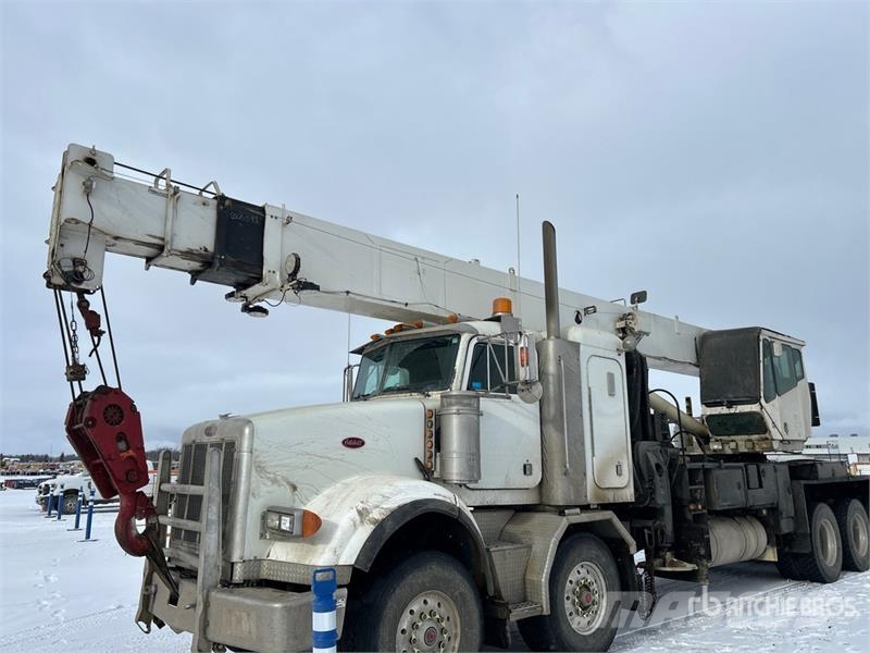 Peterbilt 378 Tovornjaki z žerjavom