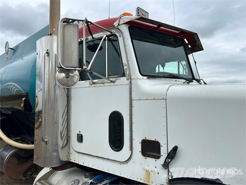 Peterbilt 378 Veepaagiga autod