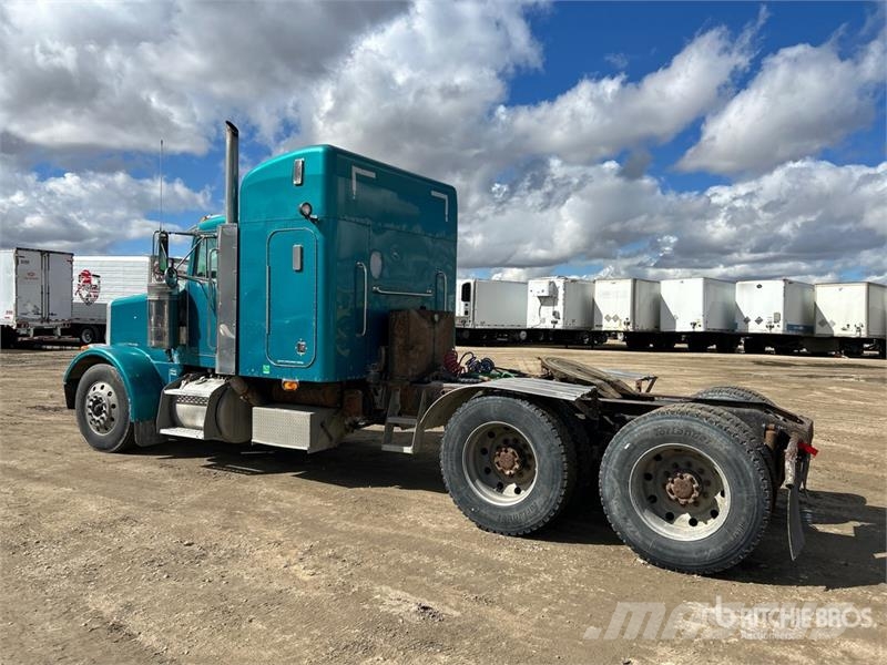 Peterbilt 378 Trekkers
