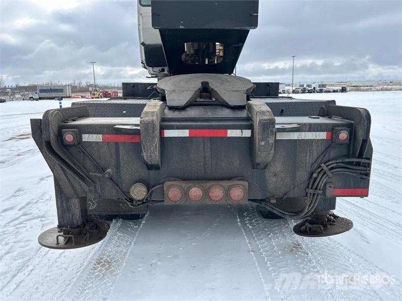 Peterbilt 378 Tovornjaki z žerjavom