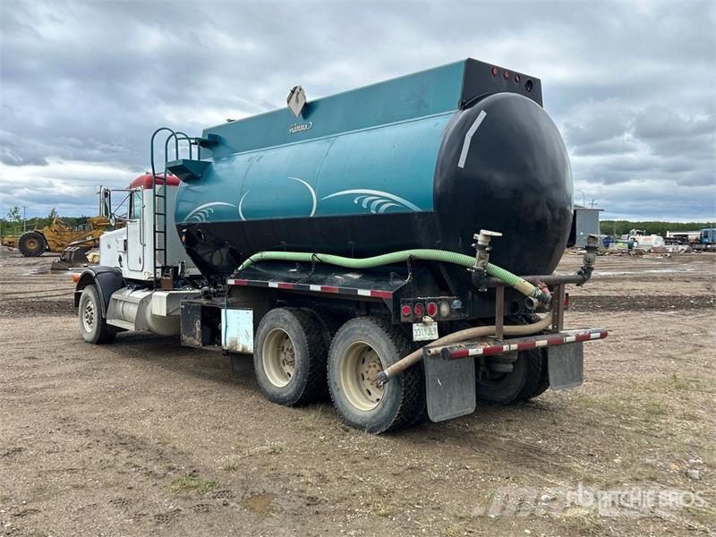 Peterbilt 378 Veepaagiga autod