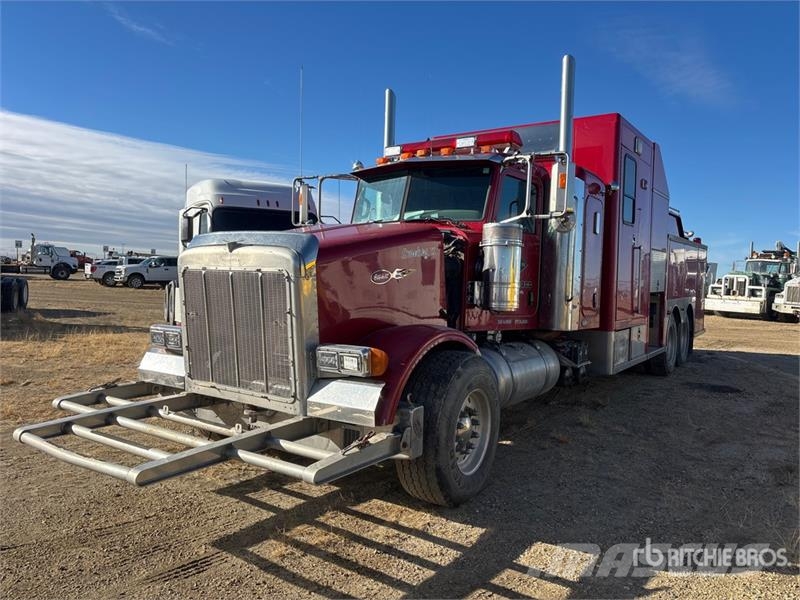 Peterbilt 378 6x4 Fire Truck (Inoperable) Camiones de Bomberos