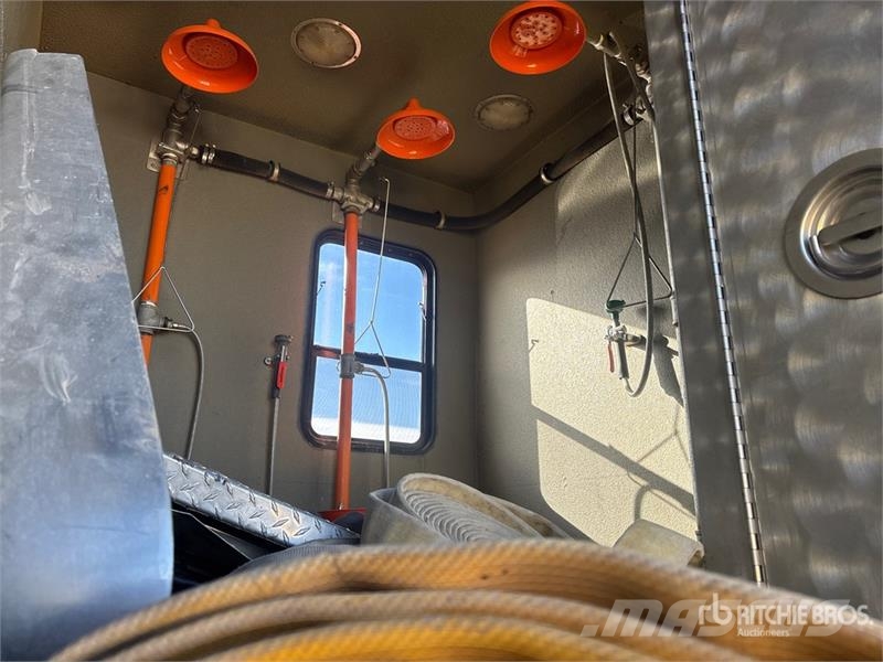 Peterbilt 378 6x4 Fire Truck (Inoperable) Camiones de Bomberos