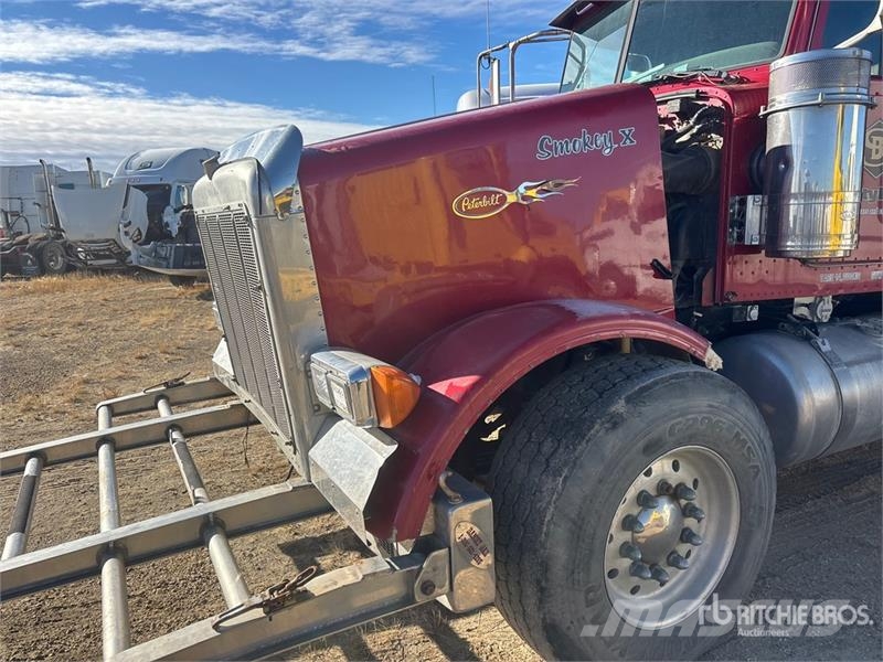 Peterbilt 378 6x4 Fire Truck (Inoperable) Camiones de Bomberos