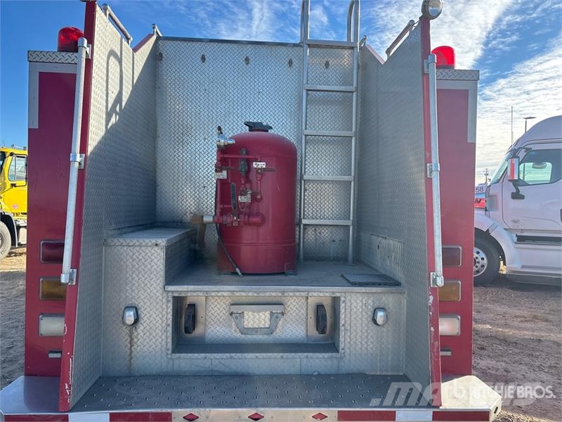 Peterbilt 378 6x4 Fire Truck (Inoperable) Camiones de Bomberos