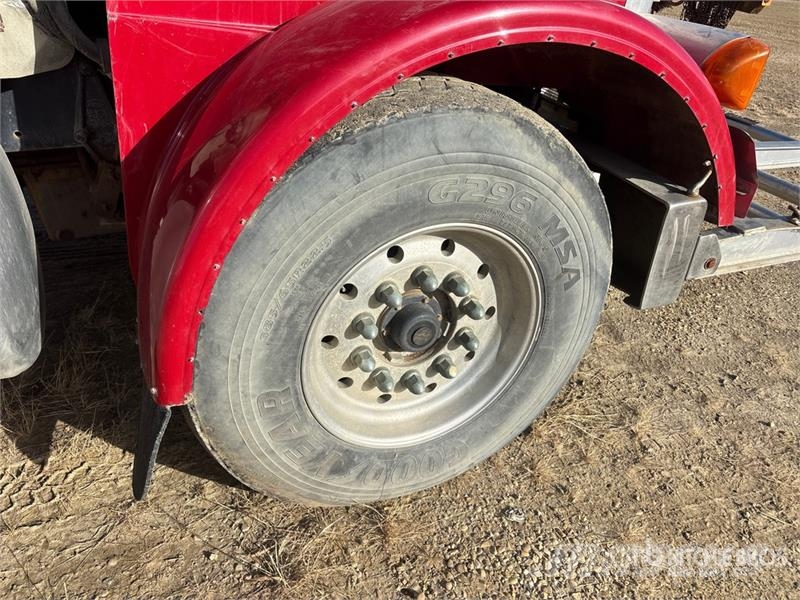 Peterbilt 378 6x4 Fire Truck (Inoperable) Camiones de Bomberos