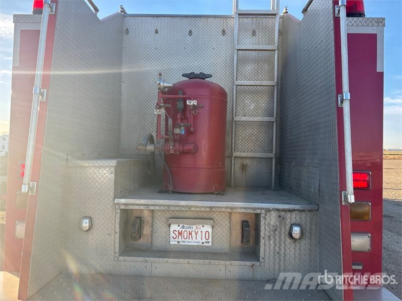 Peterbilt 378 6x4 Sleeper Fire Truck Brandweerwagens