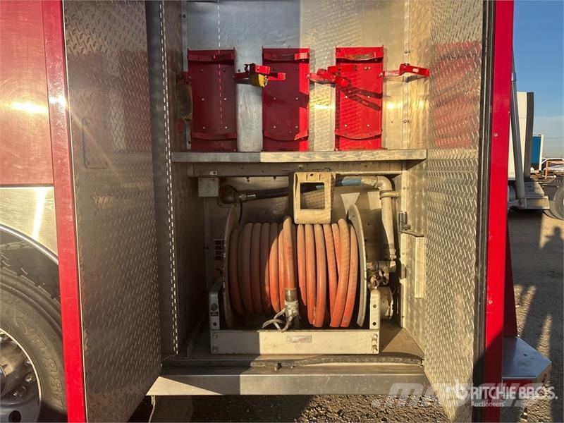 Peterbilt 378 6x4 Sleeper Fire Truck Brandweerwagens