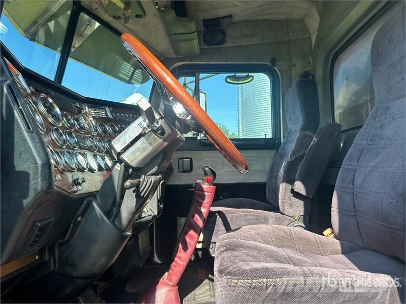 Peterbilt 379 Camiones para granja y transporte de granos