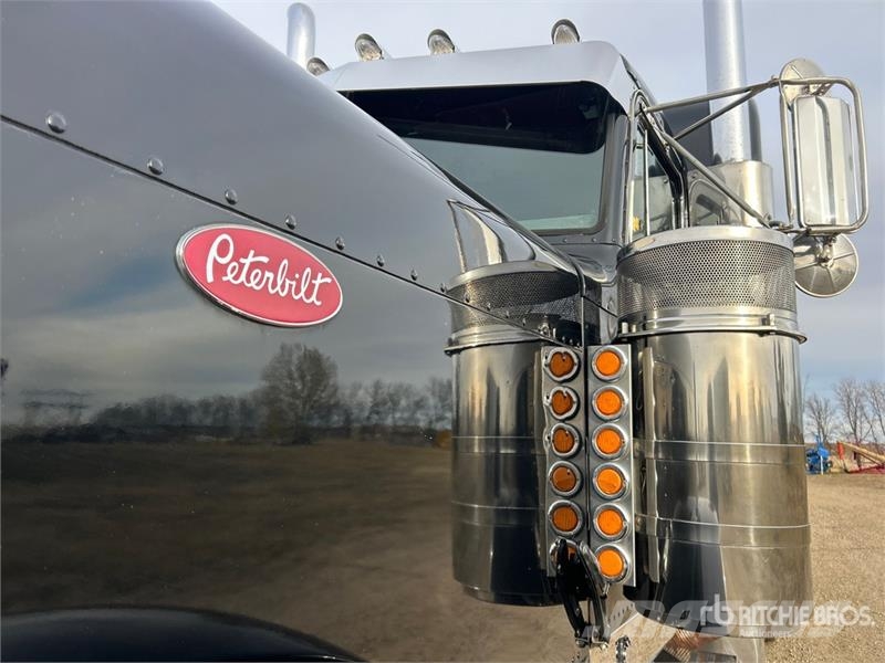 Peterbilt 379 曳引機組件