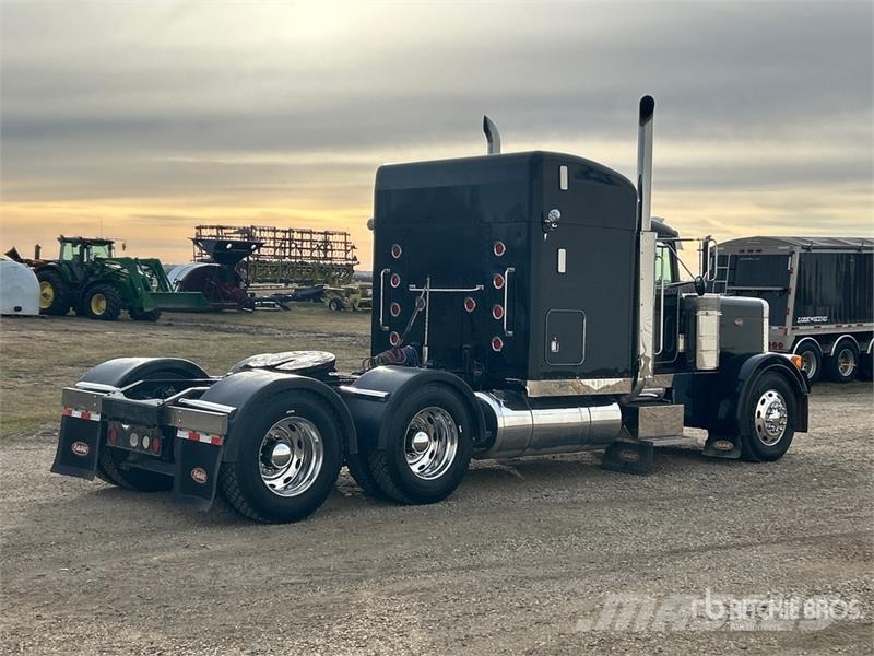 Peterbilt 379 曳引機組件