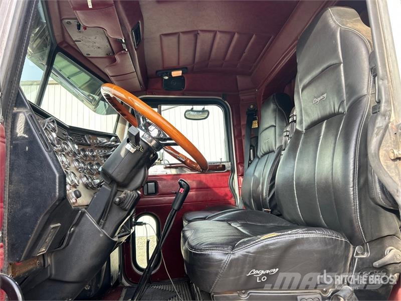 Peterbilt 379 曳引機組件