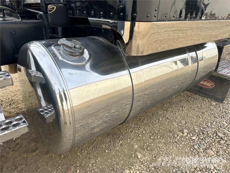Peterbilt 379 曳引機組件