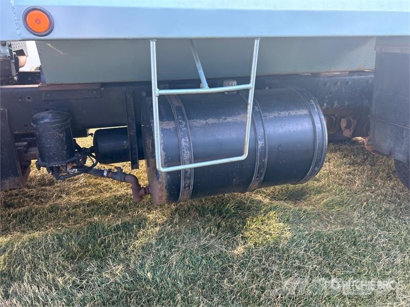Peterbilt 379 6x4 Grain Truck Graantransporter
