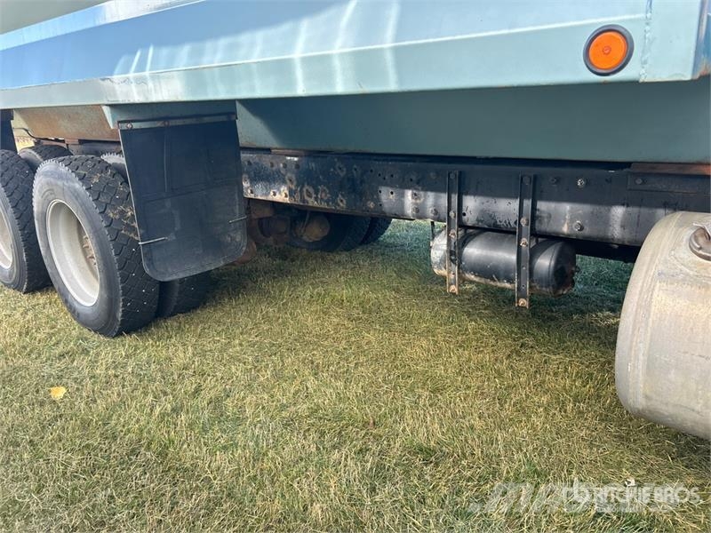 Peterbilt 379 6x4 Grain Truck Graantransporter