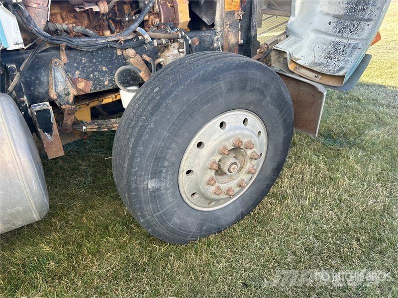 Peterbilt 379 6x4 Grain Truck Graantransporter