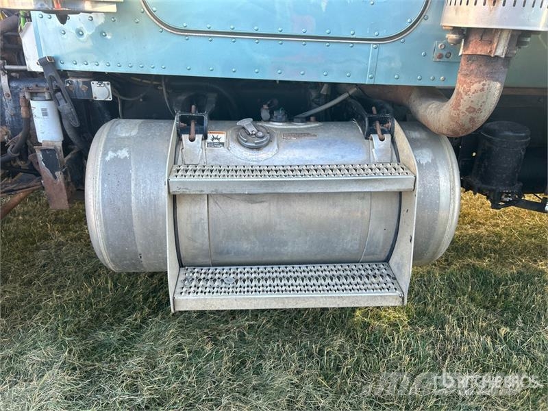 Peterbilt 379 6x4 Grain Truck Graantransporter
