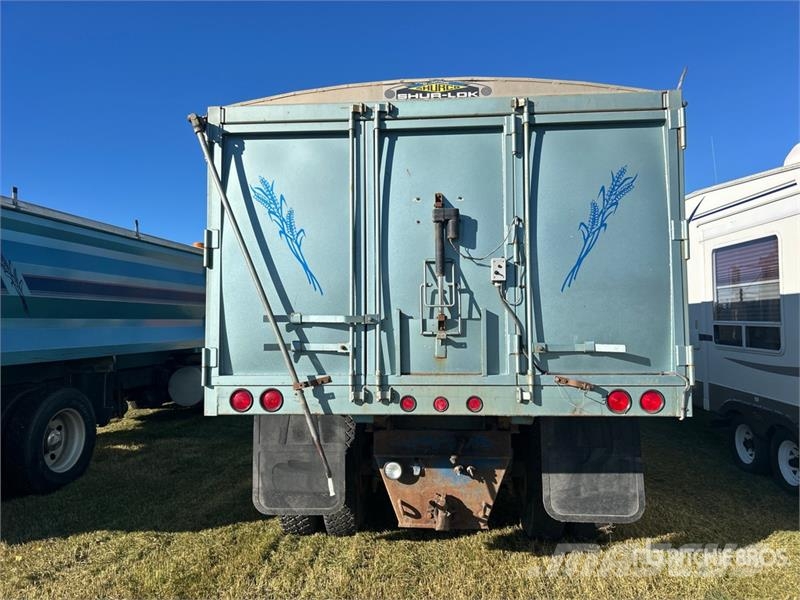 Peterbilt 379 6x4 Grain Truck Graantransporter