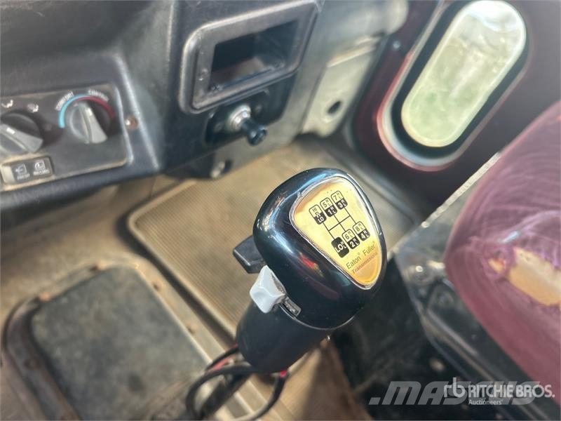 Peterbilt 379 6x4 Grain Truck Graantransporter