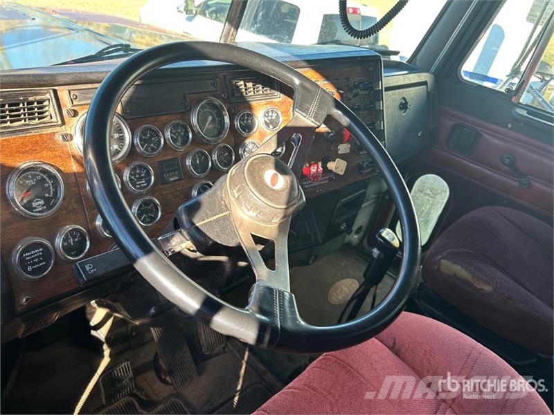 Peterbilt 379 6x4 Grain Truck Graantransporter