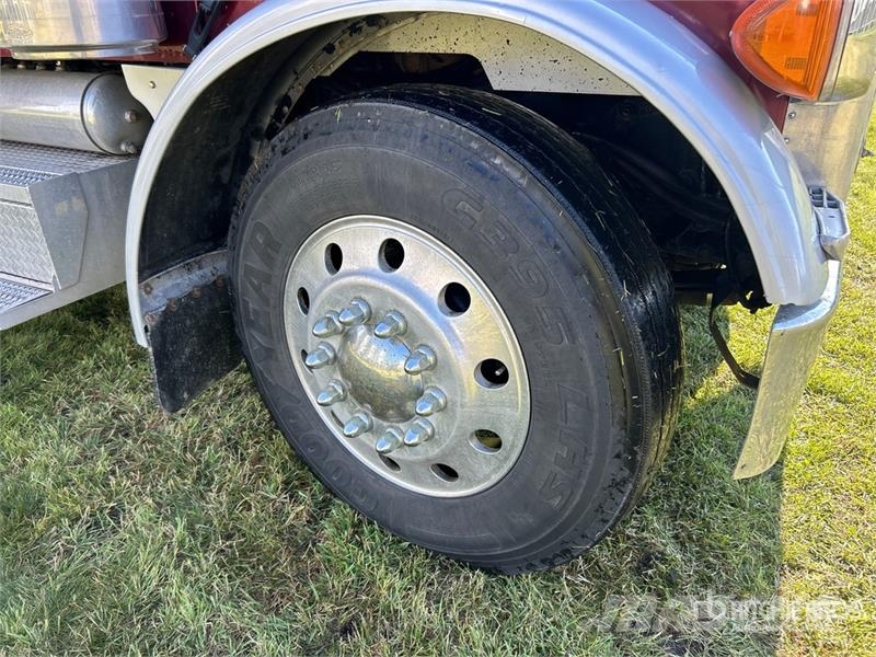 Peterbilt 379 6x4 T/A Grain Truck Caminhões agrícolas / de grãos
