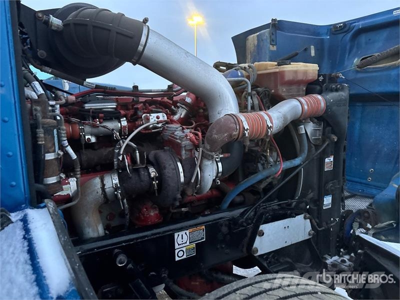 Peterbilt 386 Prime Movers