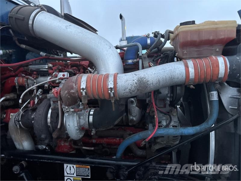 Peterbilt 386 Prime Movers