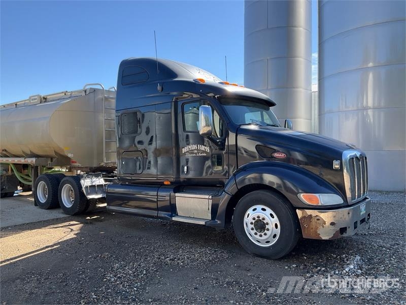 Peterbilt 387 Vlačilci