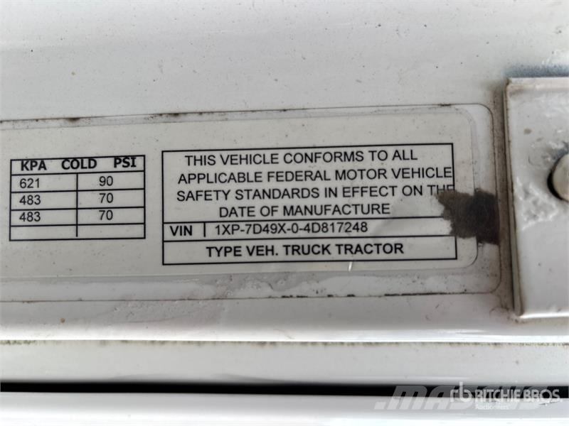 Peterbilt 387 Truck Tractor Units