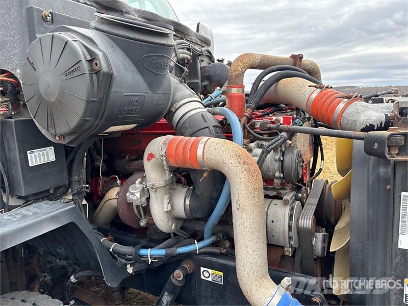 Peterbilt 387 Truck Tractor Units