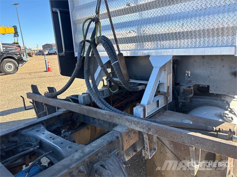 Peterbilt 388 Çekiciler