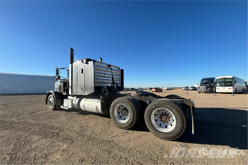 Peterbilt 388 Çekiciler
