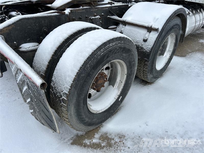 Peterbilt 388 Prime Movers